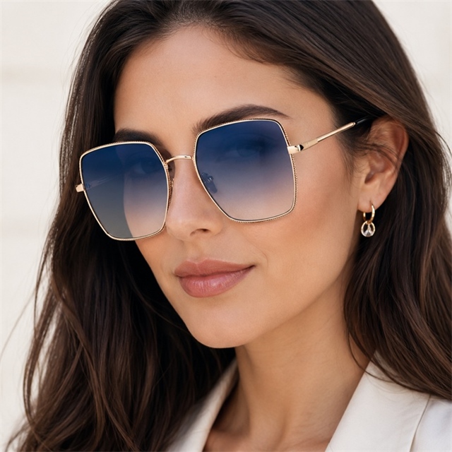 GUESS sončna očala GF0419 28W