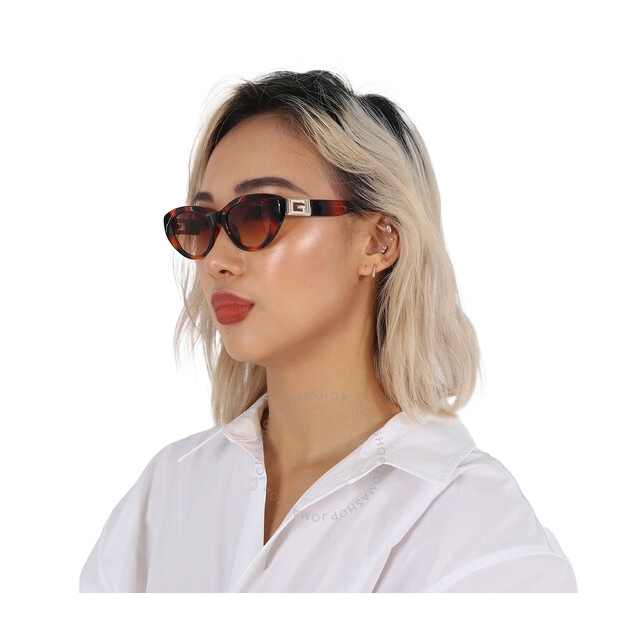 GUESS sončna očala GU7849 53F