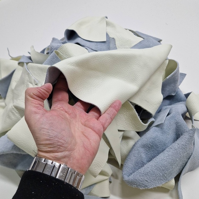 Ostanki naravnega usnja BEŽ paket 1 kg