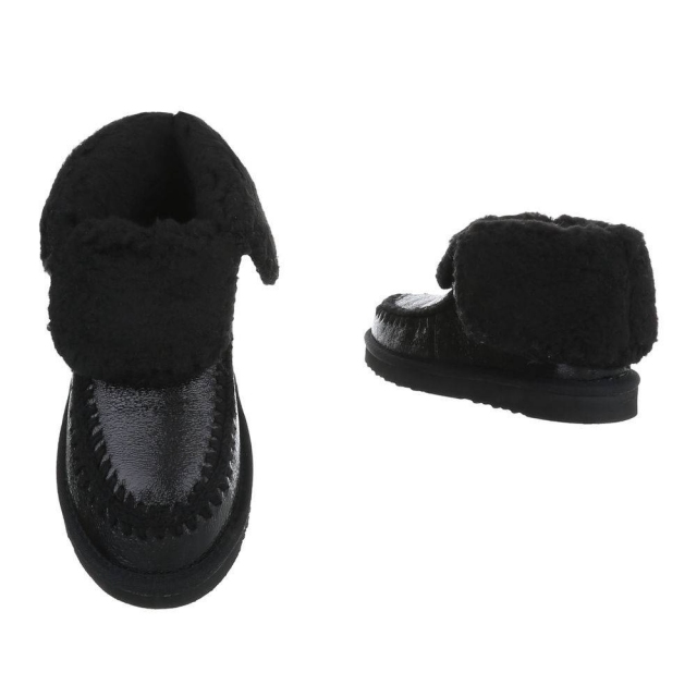 Črni zimski škornji: 36, 38