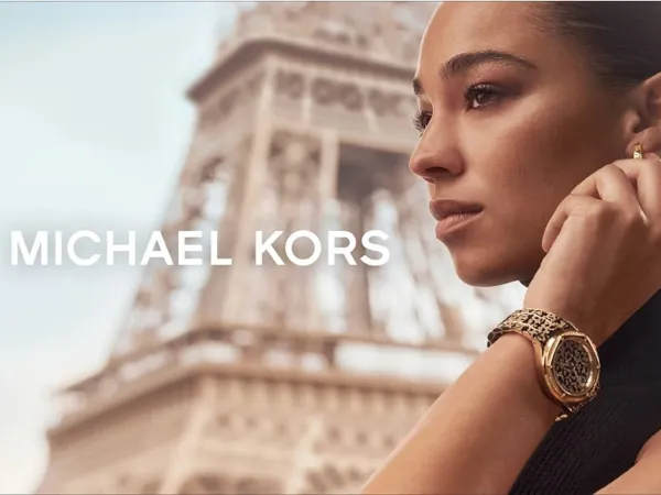 Michael Kors Bradshaw : Klasična eleganca z modernim pridihom