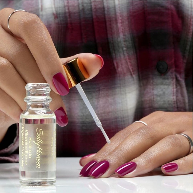 SALLY HANSEN intenzivno olje za nohte in kožico 13.3ml