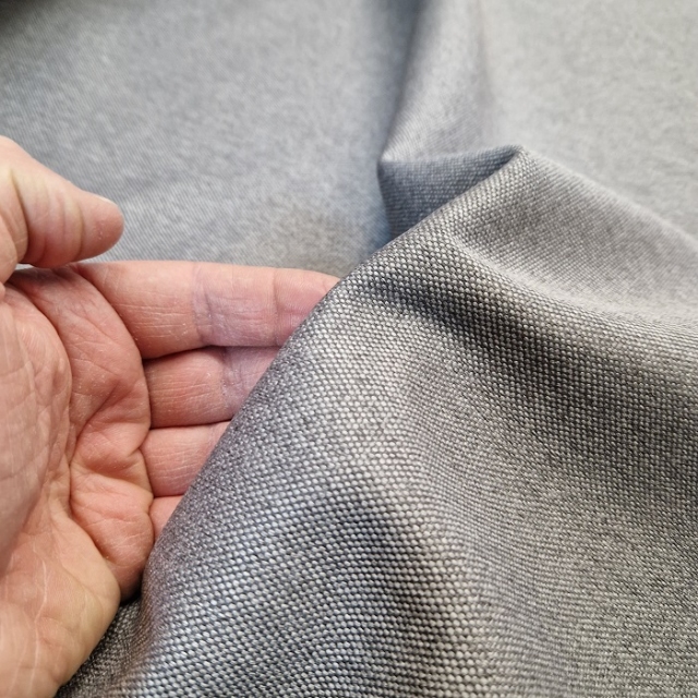 Tapetniška tkanina s kaširanjem