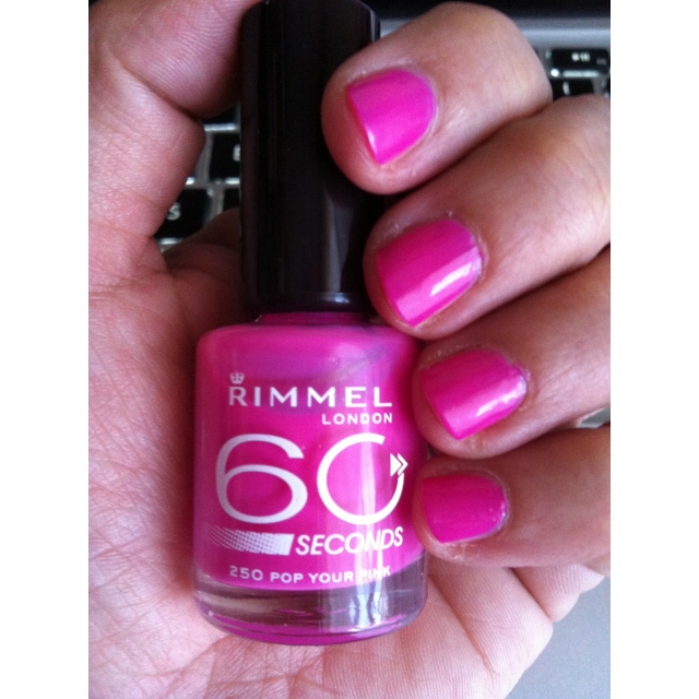 RIMMEL-60 Seconds- Lak za nohte-250 Pop Your Pink, 8ml