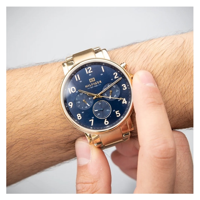 TOMMY HILFIGER moške ure 1710384