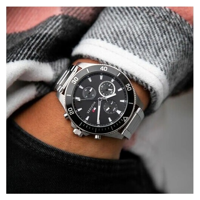 TOMMY HILFIGER moške ure 1791916 Larson